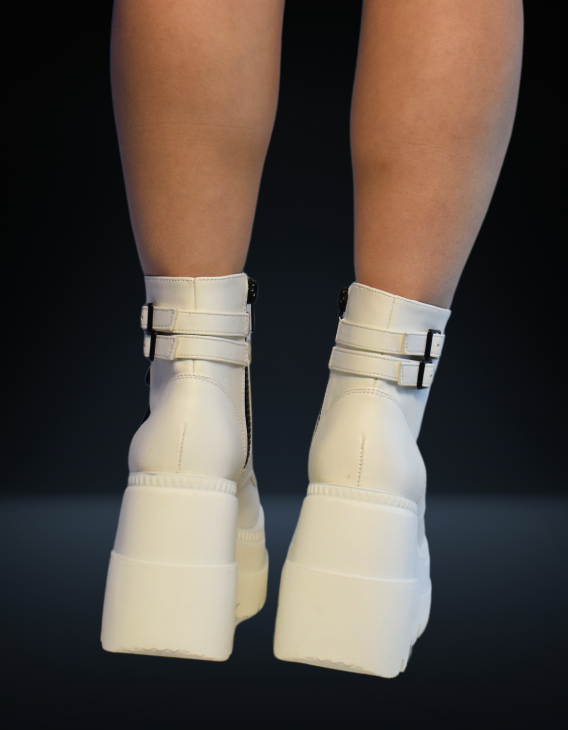 Demonia White Shakers Platform