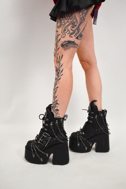 Demonia Black Horn Platform